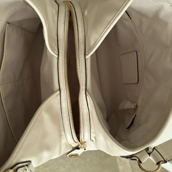 Coach Edie 31 Medium Purse-Light Khaki Jaquard and Chalk Leather